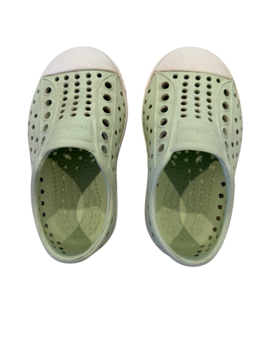 Native Jefferson Shoe in Mint Green and White size C5. Excellent Condition - Picture 3 of 7